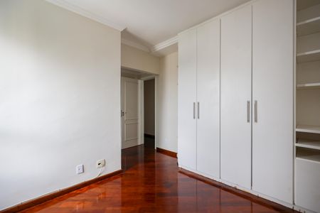 Apartamento à venda com 157m², 4 quartos e 4 vagasSuíte 3