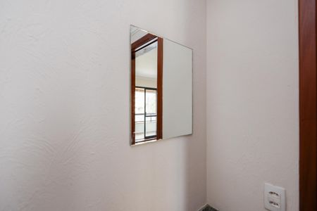 Lavabo de apartamento à venda com 4 quartos, 157m² em Vila Suzana, São Paulo