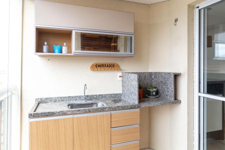Varanda Sala/Cozinha de apartamento à venda com 2 quartos, 55m² em Vila Sao Rafael, Guarulhos