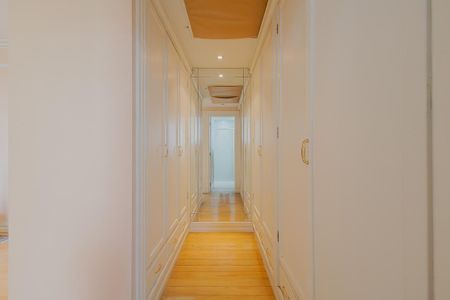 Apartamento à venda com 578m², 5 quartos e 8 vagasSuíte 1