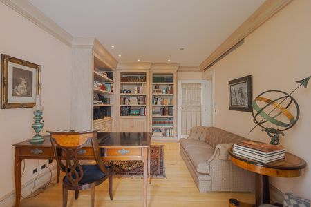 Apartamento à venda com 578m², 5 quartos e 8 vagasEscritório