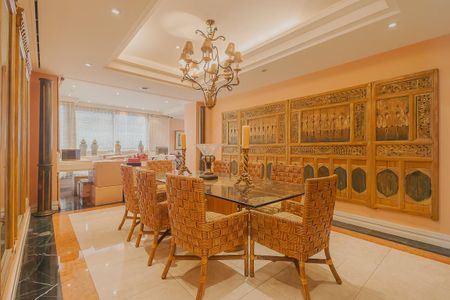 Apartamento à venda com 578m², 5 quartos e 8 vagasSala de Jantar