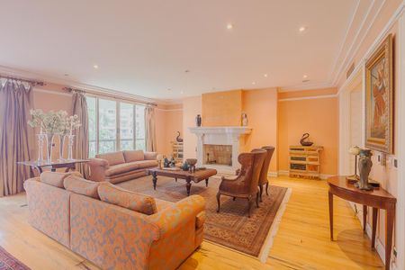 Apartamento à venda com 578m², 5 quartos e 8 vagasSala