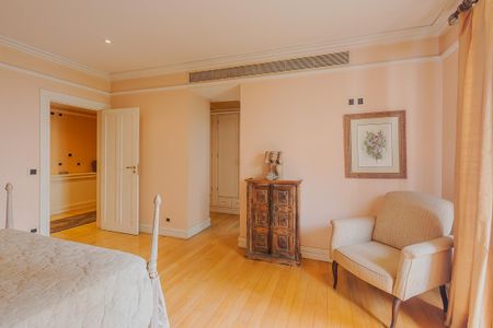 Apartamento à venda com 578m², 5 quartos e 8 vagasSuíte 1