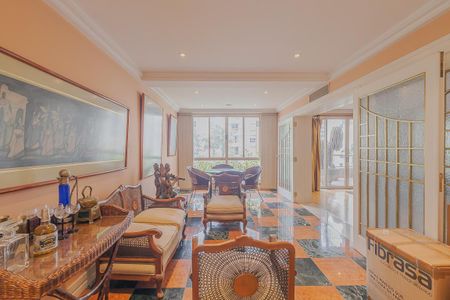 Apartamento à venda com 578m², 5 quartos e 8 vagasSala 2