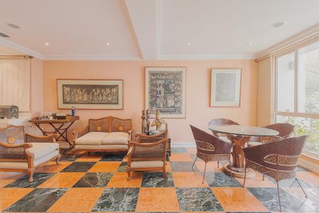 Apartamento à venda com 578m², 5 quartos e 8 vagasSala 2