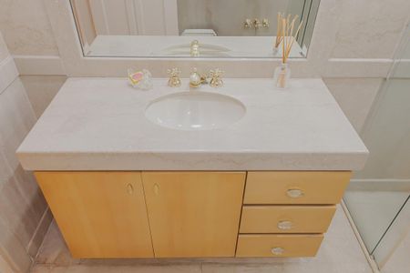 Apartamento à venda com 578m², 5 quartos e 8 vagasBanheiro da Suíte 1