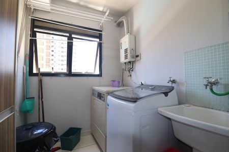 Apartamento à venda com 92m², 2 quartos e 2 vagasÁrea de Serviço
