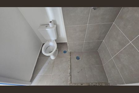 Apartamento para alugar com 42m², 2 quartos e sem vaga Apartamento para alugar com 42m², 2 quartos e sem vagaBanheiro