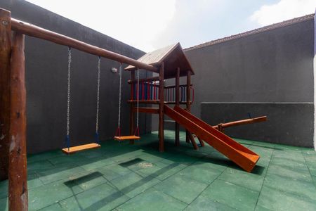 Apartamento para alugar com 42m², 2 quartos e sem vaga Apartamento para alugar com 42m², 2 quartos e sem vagaÁrea comum - Playground