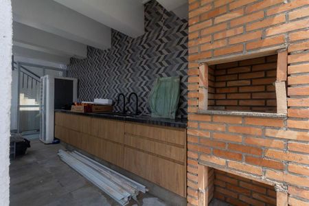 Apartamento para alugar com 42m², 2 quartos e sem vaga Apartamento para alugar com 42m², 2 quartos e sem vagaÁrea comum - Churrasqueira