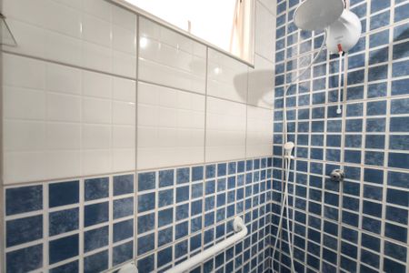 Casa à venda com 240m², 4 quartos e 4 vagasBanheiro da Suíte