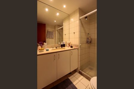 Apartamento à venda com 87m², 2 quartos e 1 vagaBanheiro social