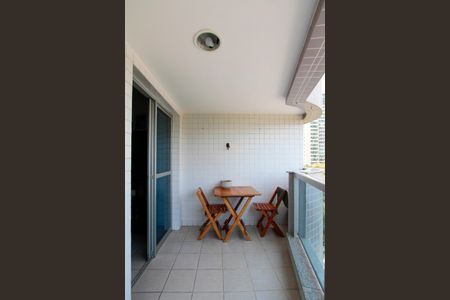 Apartamento à venda com 87m², 2 quartos e 1 vagaVaranda