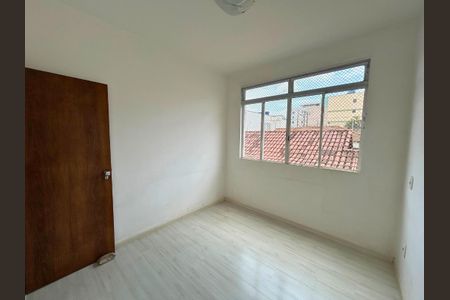 Apartamento à venda com 100m², 3 quartos e 1 vagaQuarto