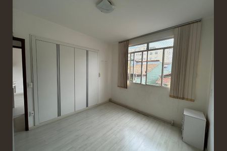 Apartamento à venda com 100m², 3 quartos e 1 vagaQuarto