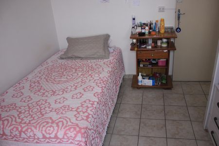 Apartamento à venda com 71m², 2 quartos e 1 vagaQuarto 2