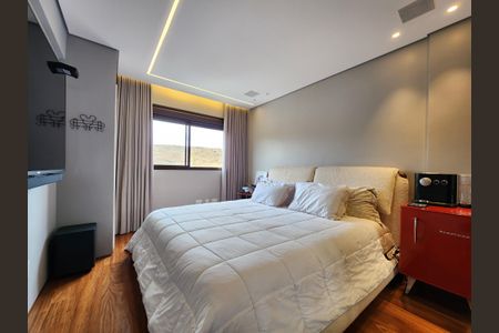 Apartamento à venda com 140m², 3 quartos e 4 vagas Apartamento à venda com 140m², 3 quartos e 4 vagasQuarto Suíte Master