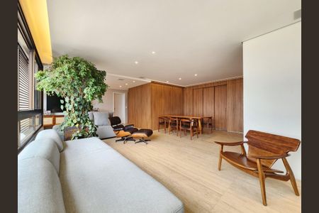 Apartamento à venda com 140m², 3 quartos e 4 vagas Apartamento à venda com 140m², 3 quartos e 4 vagasSala