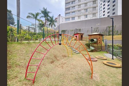 Apartamento à venda com 140m², 3 quartos e 4 vagas Apartamento à venda com 140m², 3 quartos e 4 vagasPlayground