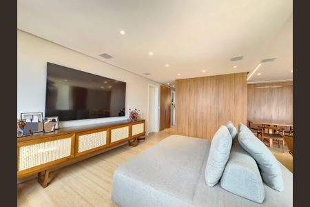 Apartamento à venda com 140m², 3 quartos e 4 vagas Apartamento à venda com 140m², 3 quartos e 4 vagasSala