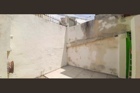 Casa à venda com 300m², 4 quartos e 1 vaga Casa à venda com 300m², 4 quartos e 1 vagaCasa 3 - Quintal