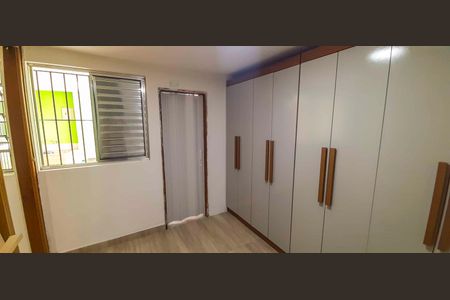 Casa à venda com 300m², 4 quartos e 1 vaga Casa à venda com 300m², 4 quartos e 1 vagaCasa 3 - Suíte