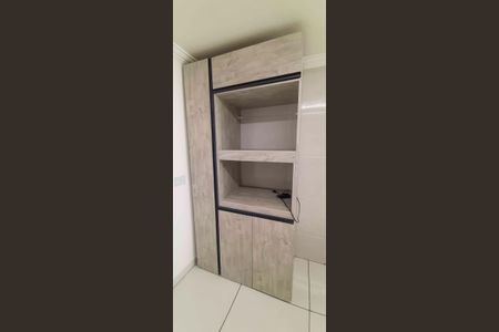 Casa à venda com 300m², 4 quartos e 1 vaga Casa à venda com 300m², 4 quartos e 1 vagaCasa 3 - Cozinha - Armário