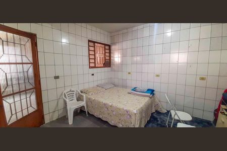 Casa à venda com 300m², 4 quartos e 1 vaga Casa à venda com 300m², 4 quartos e 1 vagaCasa 1 - Sala/Quarto
