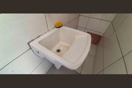 Casa à venda com 300m², 4 quartos e 1 vaga Casa à venda com 300m², 4 quartos e 1 vagaCasa 4 - Área de Serviço