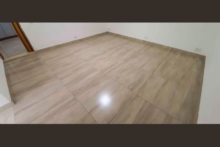 Casa à venda com 300m², 4 quartos e 1 vaga Casa à venda com 300m², 4 quartos e 1 vagaCasa 3 - Sala