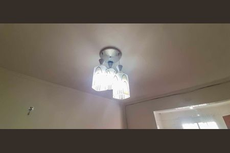 Casa à venda com 300m², 4 quartos e 1 vaga Casa à venda com 300m², 4 quartos e 1 vagaCasa 4 - Sala