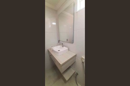 Casa à venda com 300m², 4 quartos e 1 vaga Casa à venda com 300m², 4 quartos e 1 vagaCasa 3 - Banheiro da Suíte