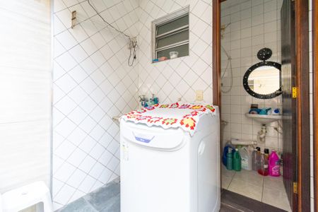 Casa à venda com 140m², 3 quartos e 2 vagasÁrea de Serviço