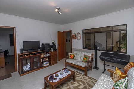 Casa à venda com 133m², 2 quartos e 2 vagassala_4