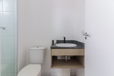 Apartamento à venda com 72m², 3 quartos e 2 vagasBanheiro da Suíte