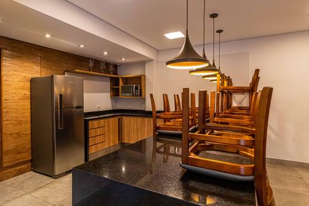 Apartamento à venda com 72m², 3 quartos e 2 vagasÁrea comum - Salão de festas