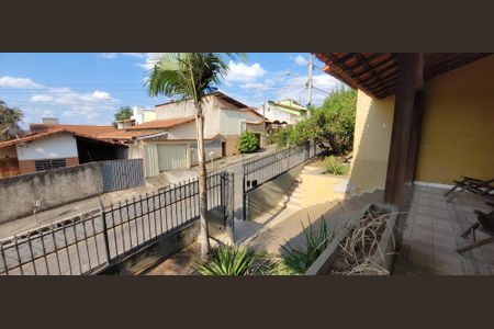 Casa para alugar com 360m², 4 quartos e 4 vagasÁrea Externa