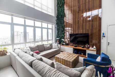 Apartamento para alugar com 190m², 3 quartos e 3 vagas Apartamento para alugar com 190m², 3 quartos e 3 vagasSala