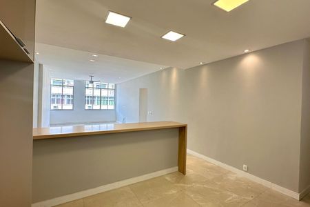 Apartamento à venda com 130m², 3 quartos e 2 vagasCozinha