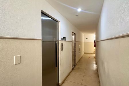 Apartamento à venda com 130m², 3 quartos e 2 vagasEntrada