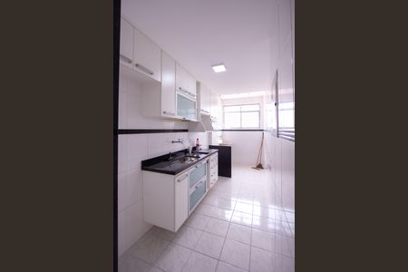 Apartamento para alugar com 60m², 2 quartos e 1 vaga Apartamento para alugar com 60m², 2 quartos e 1 vagaCozinha