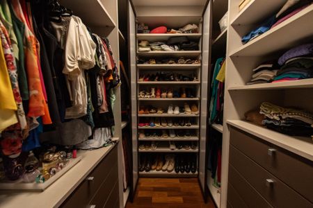 Apartamento à venda com 160m², 2 quartos e 3 vagasCloset da suíte 2