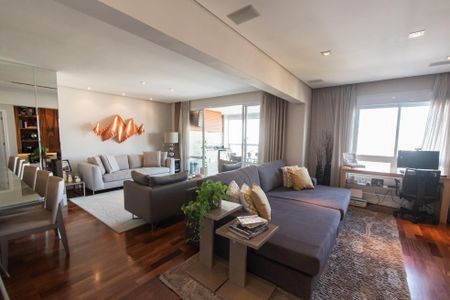 Apartamento à venda com 160m², 2 quartos e 3 vagasSala