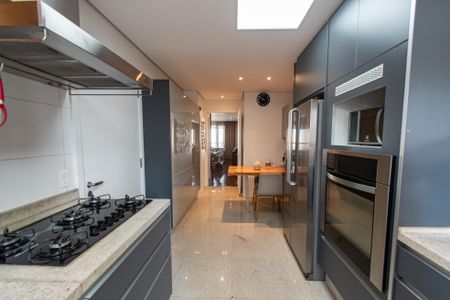 Apartamento à venda com 160m², 2 quartos e 3 vagasCozinha