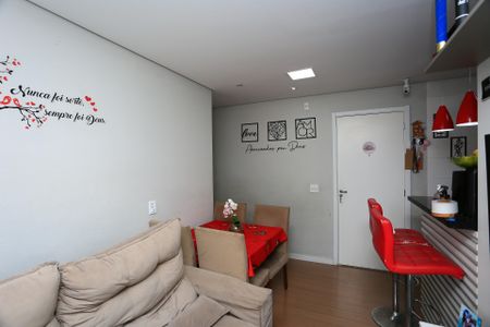 Apartamento para alugar com 47m², 2 quartos e 1 vagaSala