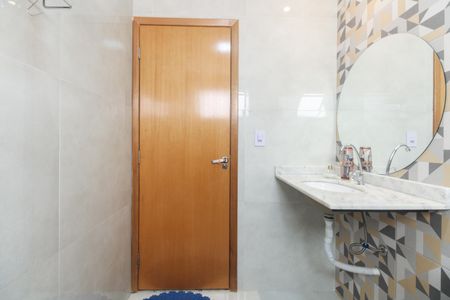 Casa à venda com 130m², 3 quartos e 2 vagasBanheiro Social