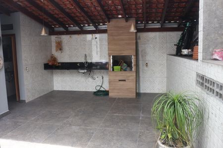 Apartamento à venda com 126m², 3 quartos e 2 vagasQuintal