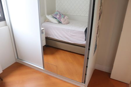 Apartamento à venda com 126m², 3 quartos e 2 vagasQuarto 2