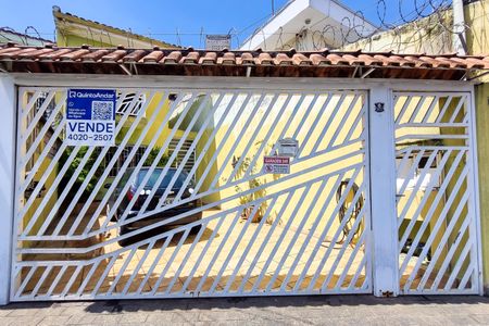 Casa à venda com 155m², 3 quartos e 2 vagasFachada